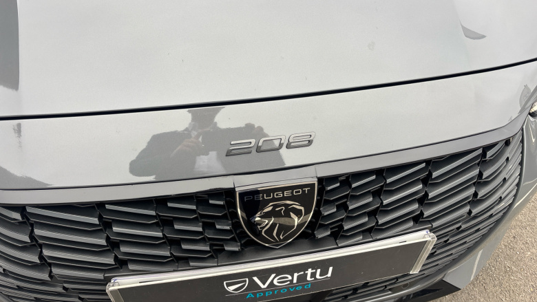 Peugeot 208 1.2 Hybrid 136 GT 5dr e-DSC6 Petrol Hatchback